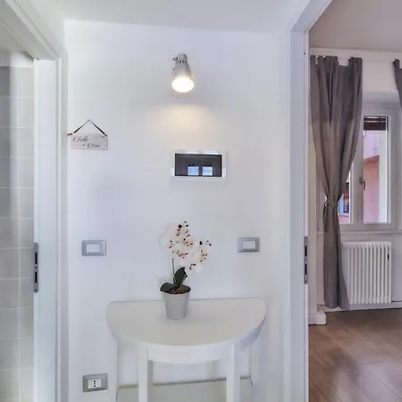 Margherita House Apartamento Varenna