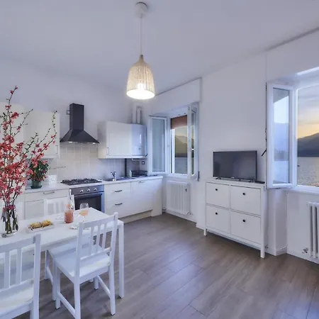 Margherita House * Varenna